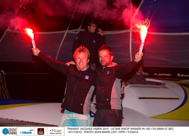 Kings in the land of the giants - 2015 Transat Jacques Vabre ©  Jean-Marie Liot / DPPI / TJV http://www.transat-jacques-vabre.com/