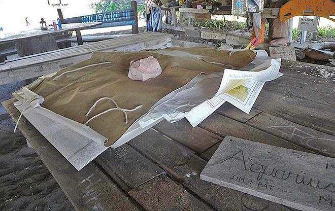 The chart exchange table at Middle Percy Island is a very sensible and somewhat novel approach to ensuring you have accurate information at hand. © Chris Furey