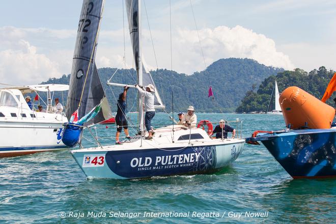 Yes, Virginia, that is an Impala on the start line. Raja Muda Selangor International Regatta 2015 © Guy Nowell / RMSIR