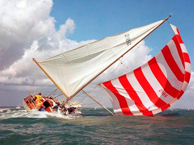 circa 1967 - Cervantes racing during Cowes Week © PPL Media http://www.pplmedia.com