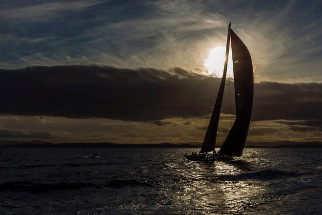Jim Clark’s Comanche (USA) approaching Tasmania - 2015 Rolex Sydney Hobart Yacht Race © Rolex / StudioBorlenghi / Stefano Gattini