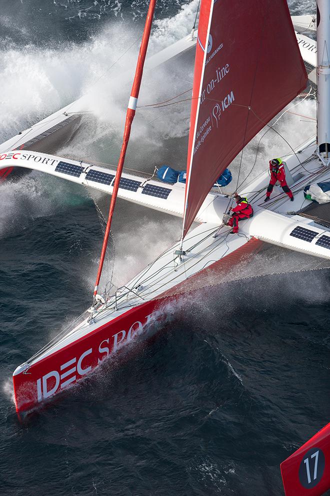 2015-16 Jules Verne Trophy - IDEC Sport  ©  Jean Marie Liot / DPPI
