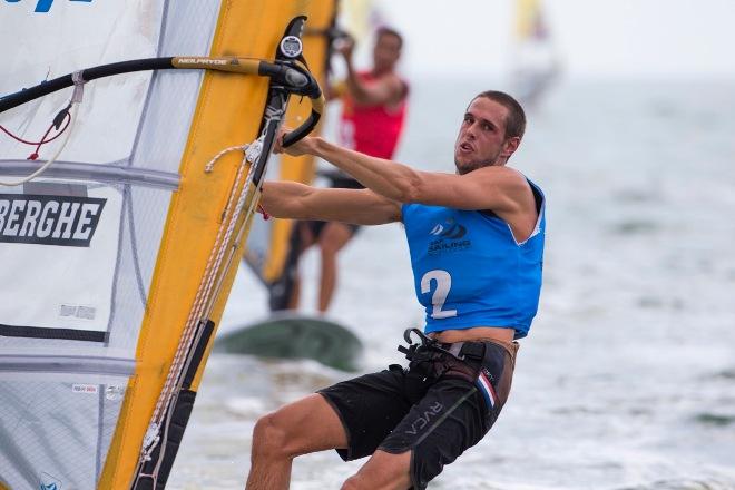 Fleet in action - 2016 ISAF Sailing World Cup Miami &copy; Richard Langdon /Ocean Images http://www.oceanimages.co.uk