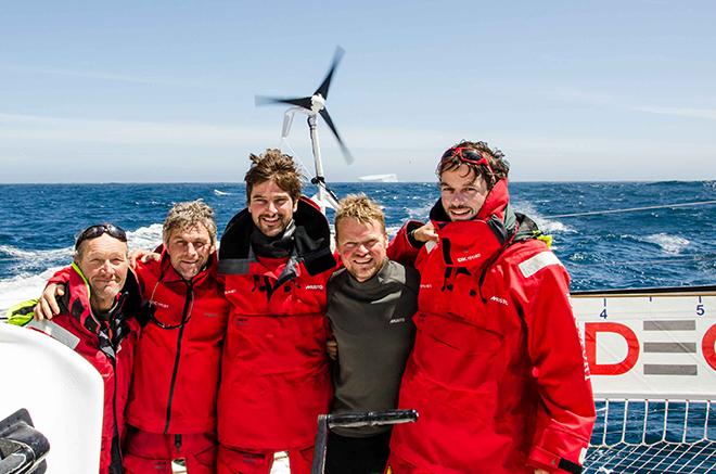 2015-16 Jules Verne Trophy  © IDEC Sport