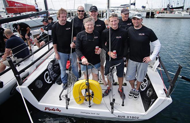 John Taylor and the crew of Vindaloo © Crosbie Lorimer http://www.crosbielorimer.com