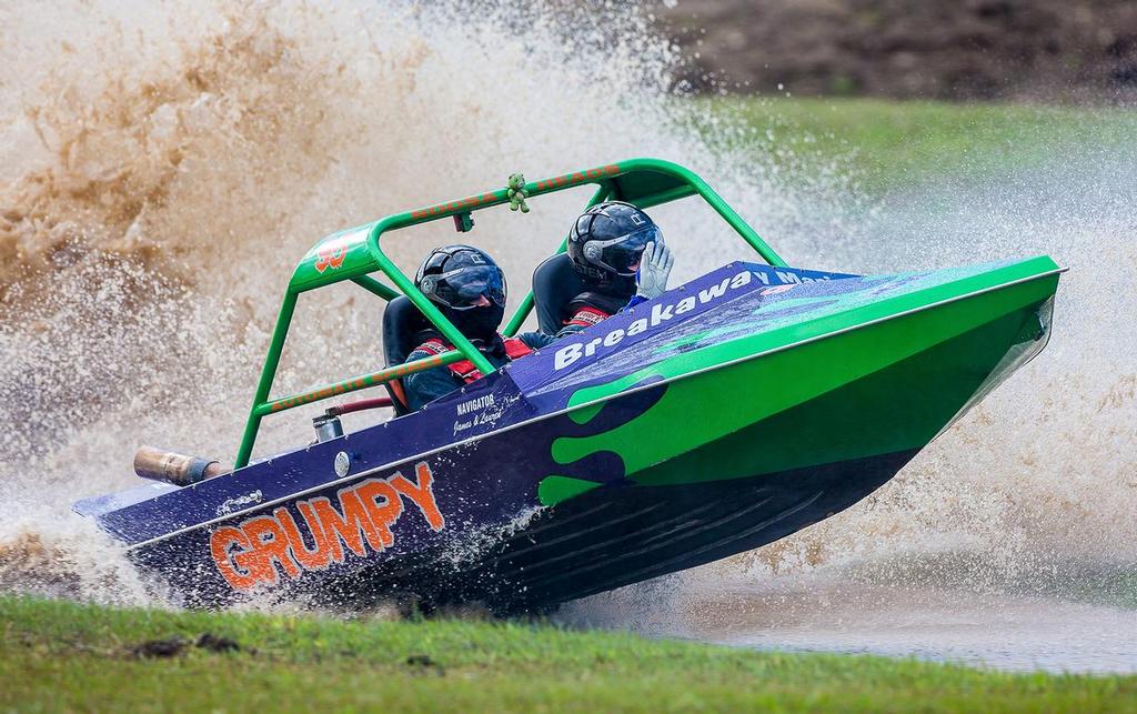 Newly crowned 400 Class champion Mark Garlick and son Jake share seven Australian Championship crowns between them and will be contenders in Group A © Russell Puckeridge