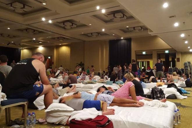Guests at the Sheraton Hotel in Nadi are evacuated to the ballroom in the midst of Cyclone Winston. © abc.net.au