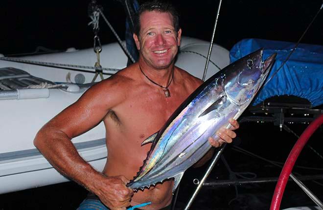 Thommo catches  10kg Tuna © Annika Thomson