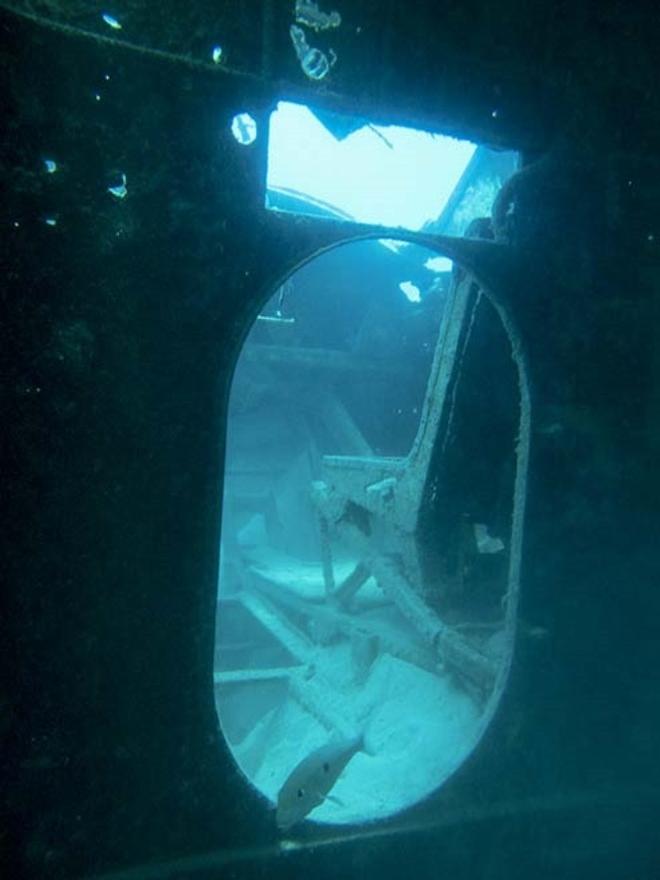 Inside the plane © Annika Fredriksson / Ocean Crusaders
