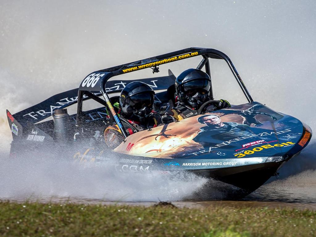 Brothers Ted and Darek Sygidus will be amongst the front runners at Griffith this Easter - Rnd#1 2016 Australian V8 Superboats Championship © Russell Puckeridge