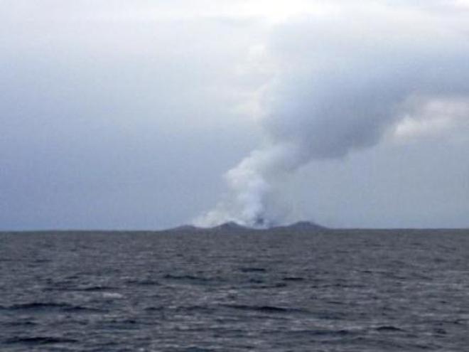 They anchored to watch this tremendous event. Massive plumes of smoke filled the sky. © www.afloat.ie