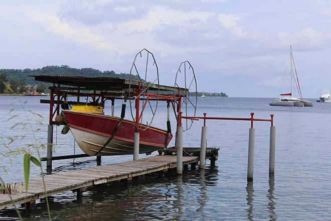 Boat garags are common © Annika Thomson