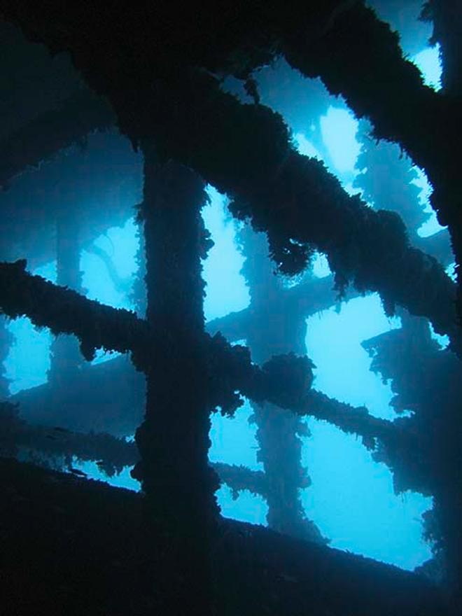 Diving the 53m Norby, sunk in 1900 © Annika Thomson
