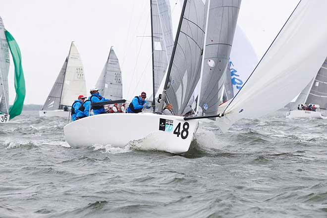 “Ring That Bell!” Bent Dietrich’s Melges 24 Kleine Rainbow from Hamburg, Germany showS off a clean hoist en route to the leeward gates © Tim Wilkes