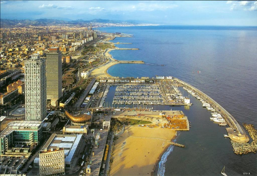 Barcelona Olympic Harbour in 2013 by Vladimir Tkalcic © SW