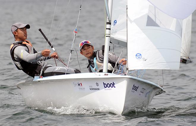 Racing on Day 1 - 2016 470 Junior World Championship © Marina Könitzer