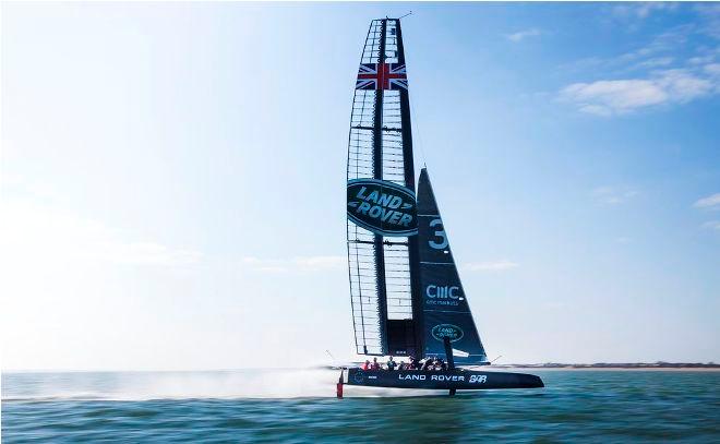 Fleet in action ©  Harry KH / Land Rover BAR