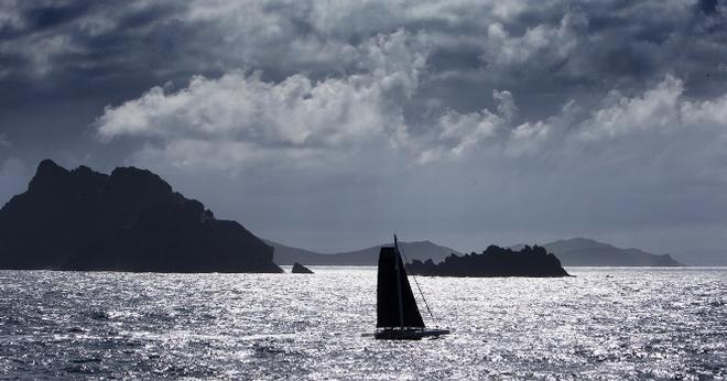 Phaedo^3 roaring past the Blasket and Skelig islands © Rachel Fallon-Langdon / Team Phaedo