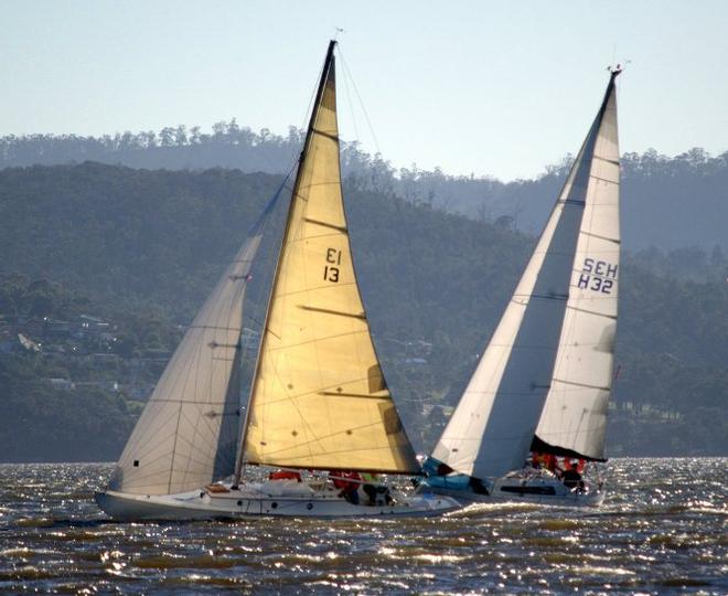 The old classic yacht Bronzewing leads Serenirty around the leeward mark - James Boag Winter Series ©  Peter Campbell