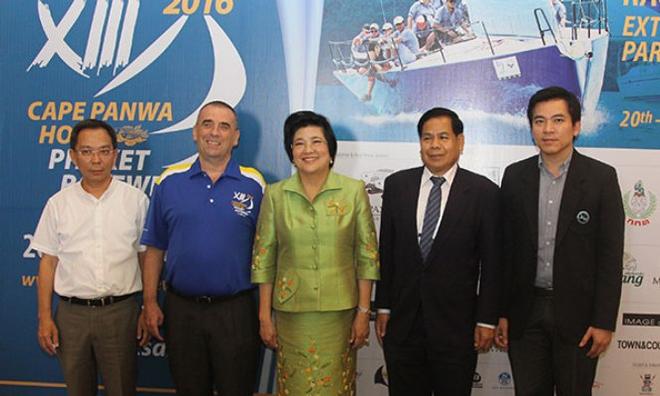 From left: Mr. Poomiphat Navanukroh, Travel Industry Group Director, Cape & Kantary Hotels; Mr. Byron Jones, Managing Director of organisers Media Business Services Co. Ltd. (MBS), organisers of the Cape Panwa Hotel Phuket Raceweek; Assoc. Prof. Dr. Chavanee Tongroach, Vice Minister of Tourism and Sports; Dr. Prajiad Aksornthammakul, Deputy Governor, Phuket; Mr. Uthit Limsakul, Assistant Director, Tourism Authority of Thailand, Phuket Office. © Cape Panwa Hotel Phuket Race Week