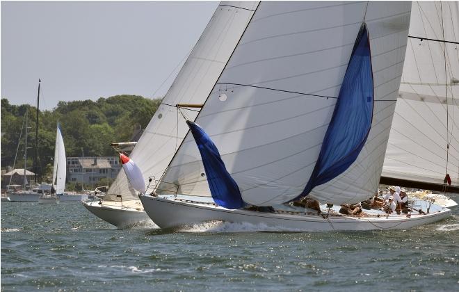 12-Metre yachts Weatherly (to windward, white spinnaker) and Nerfertiti (blue spinnaker) prepare to round the windward mark during the 161st New York Yacht Club Annual Regatta presented by Rolex, June 14, 2015 © Makena Masterson / New York Yacht Club