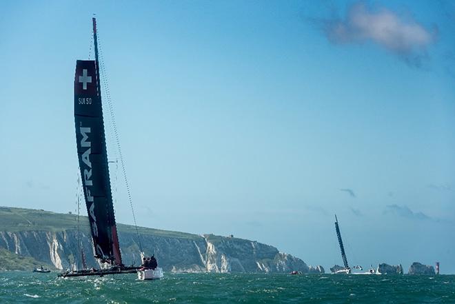 2016 J.P. Morgan Asset Management Round the Island Race - Safram ©  Shaun Roster