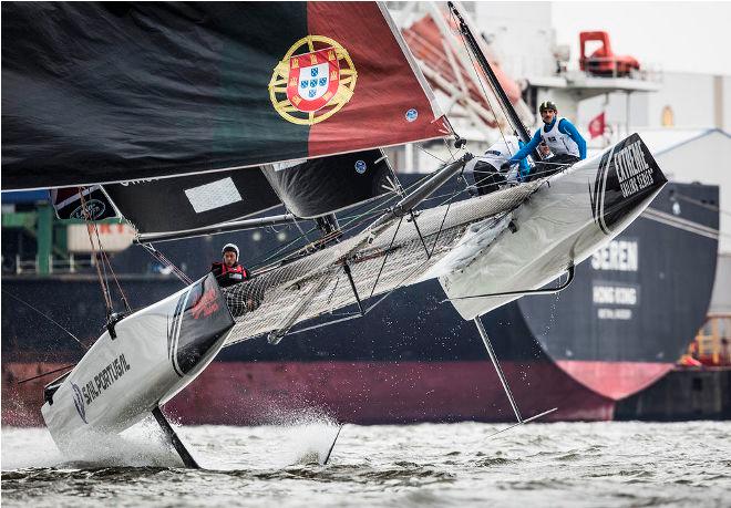 Act 4, Hamburg 2016 - Day 3 – Visit Madeira blast around the track on the penultimate day of racing in Hamburg. The team, with a full Portuguese line-up, will look forward to racing on home waters in Act 6, Madeira Islands and Act 7, Lisbon. - Extreme Sailing Series © Lloyd Images