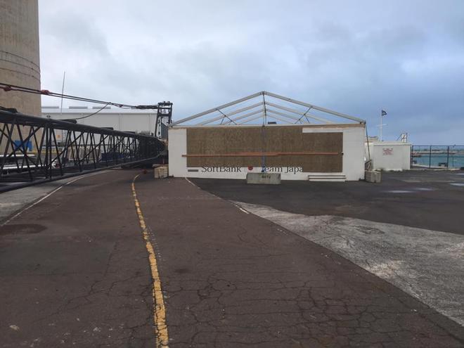 Softbank Team Japan prepare for the arrival of Hurricane Nicole © SoftBank Team Japan