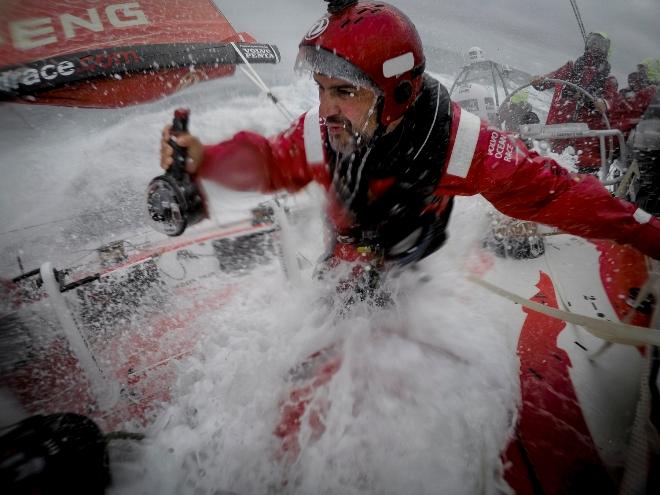 Dongfeng Race Team – Volvo Ocean Race © Yann Riou / Dongfeng Race Team /Volvo Ocean Race