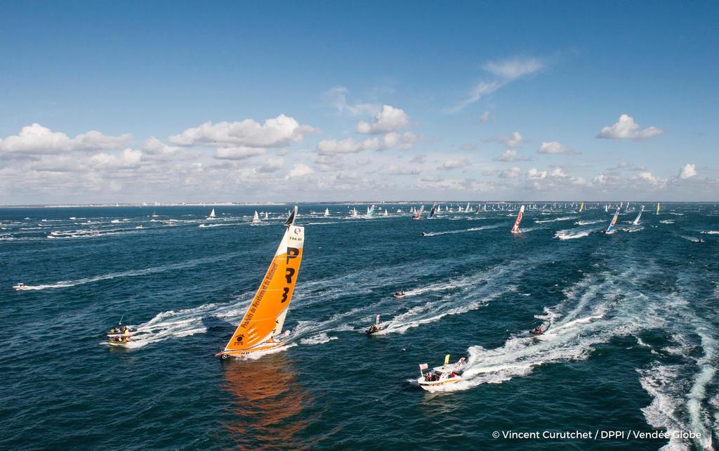 Fleet at start of the Vendee Globe, in Les Sables d'Olonne, France, on November 6th, 2016  © Vincent Curutchet / DPPI / Vendée Globe 