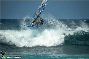 Day 1 – Sean Aiken found his groove in the Masters division, easily advancing to the 3rd round - NoveNove Maui Aloha Classic photo copyright  Si Crowther / IWT taken at  and featuring the  class