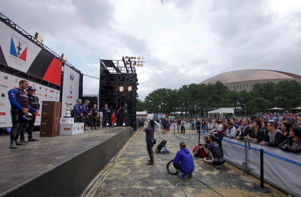  - Land Rover BAR - ACWS Fukuoka - Day 1, November 19, 2016 &copy; Lloyd Images http://lloydimagesgallery.photoshelter.com/