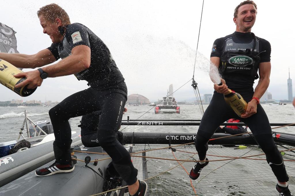 The LandRover BAR British Americas Cup Team skippered by Ben Ainslie ©  Harry KH / Land Rover BAR