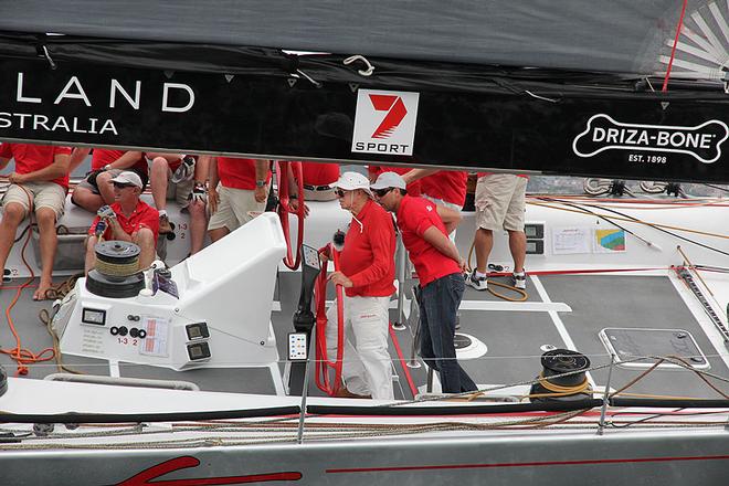 Going back to the 2011 King of the Derwent with Bob Oatley behind the the helm of WOXI. ©  John Curnow