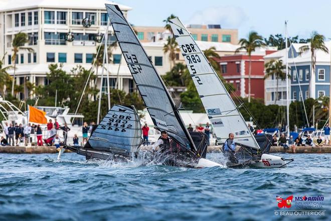 Rory Fitzpatrick (43) and Ben Paton get tangled up at the first mark rounding. - MS Amlin International Moth Regatta © Beau Outteridge/Amlin International Moth Regatta