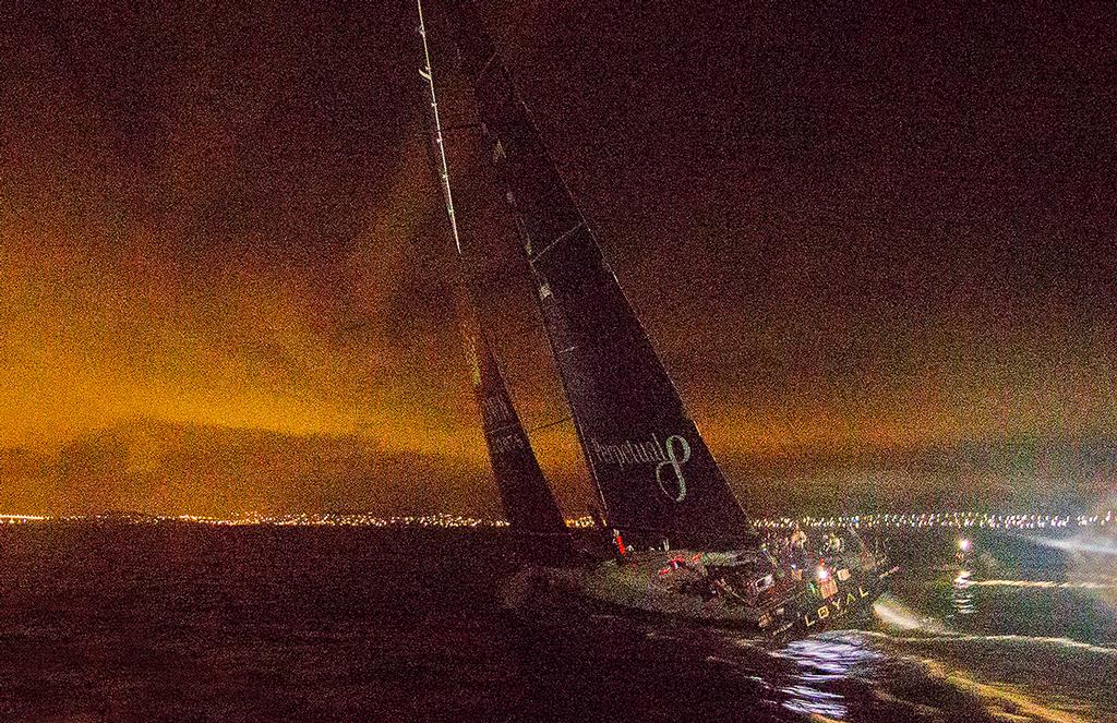 Working up the river in 12 knots of breeze © Crosbie Lorimer http://www.crosbielorimer.com