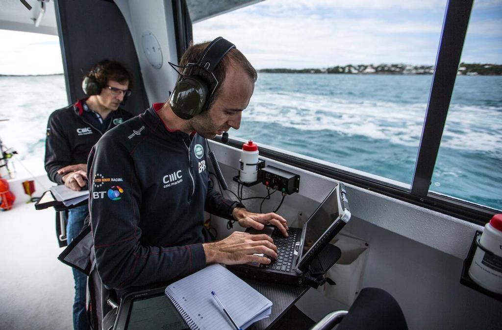 The design team follow the session's data in realtime - A day in the Life of Land Rover BAR, Great Sound Bermuda, January 2017 © Alex Palmer