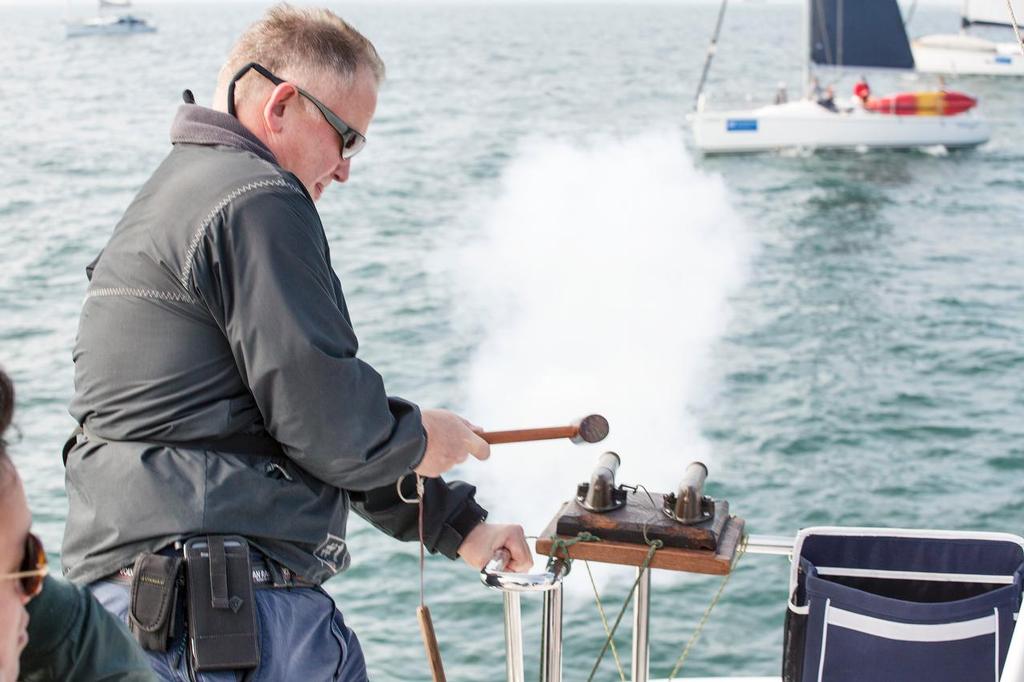 Alex Thompson free the start gun.  Beneteau Four Peaks Race 2017 © Guy Nowell / ABC