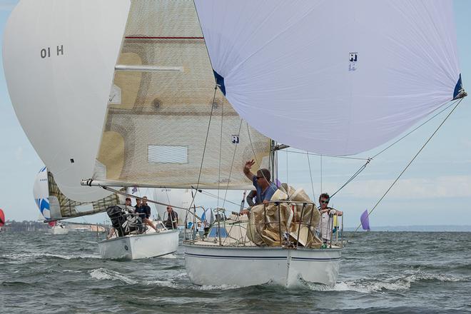 Moonraker is leading Div3 AMS overall and was second on the day. Recycled Reputation is behind them. - Club Marine Series ©  Alex McKinnon Photography http://www.alexmckinnonphotography.com