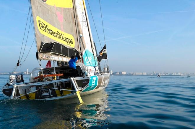 Arnaud Boissières – La Mie Câline – Vendée Globe ©  Olivier Blanchet / DPPI / Vendee Globe http://www.vendeeglobe.org/