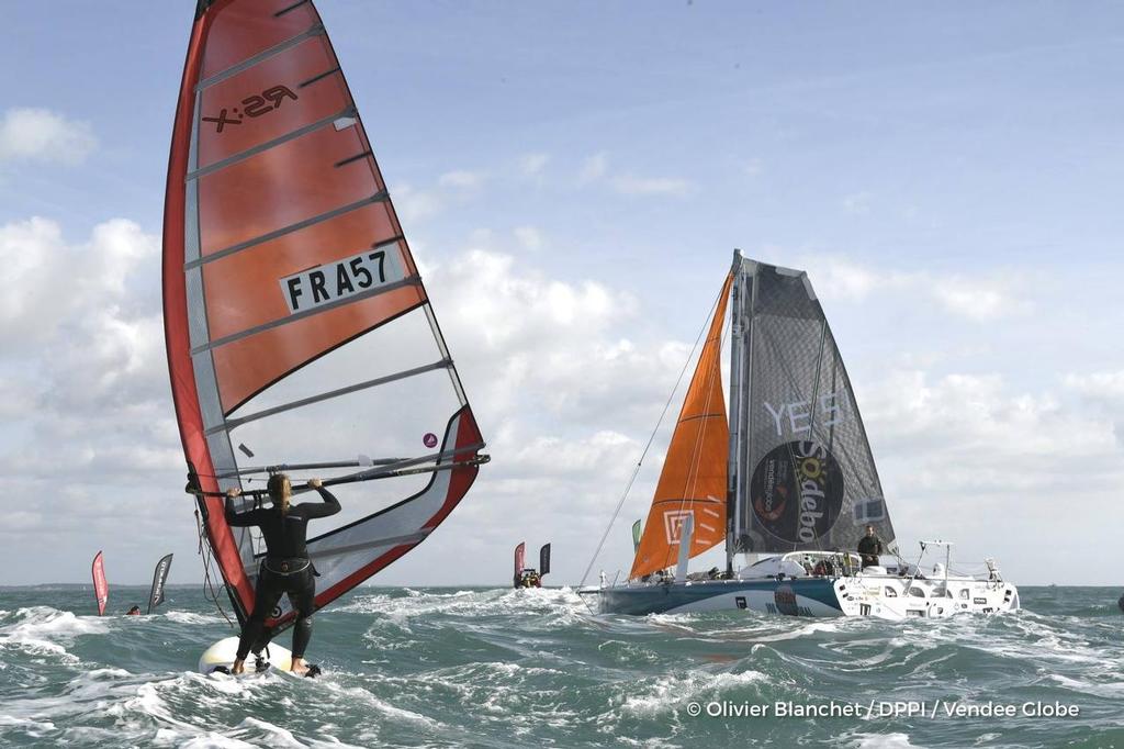 - Vendee Globe - Conrad Colman finishes under Jury Rig in Les Sables d’Olonne - February 24, 2017 ©  Olivier Blanchett / DPPI / Vendee Globe http://www.vendeeglobe.org/