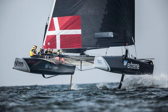 SAP Extreme - 2017 Extreme Sailing Series - Act 1, Muscat, Oman © Lloyd Images/Extreme Sailing Series