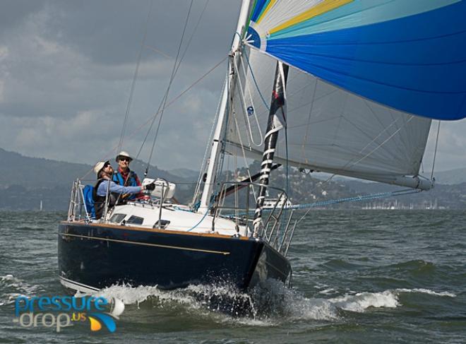 Hank Easom's new ride, the Sabre Spirit Serenade is a major departure from his old classic 8 Meter Yucca but Hank hasn't missed a beat taking Division 14 - Single-handed Sailing Society Corinthian Race © Erik Simonson www.pressure-drop.us http://www.pressure-drop.us