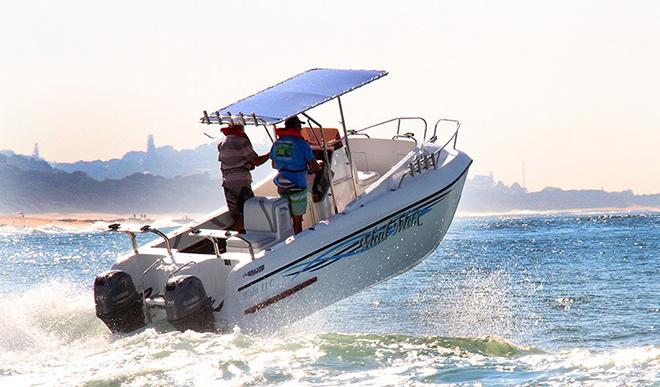 Cobra Cat 525  Australian Premier © Gold Coast Marine Expo www.gcmarineexpo.com.au