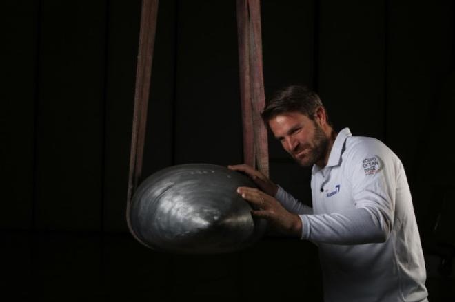 Simeon Tienpont (NED) with the keel bulb of the new Team AkzoNobel  © Team AkzoNobel