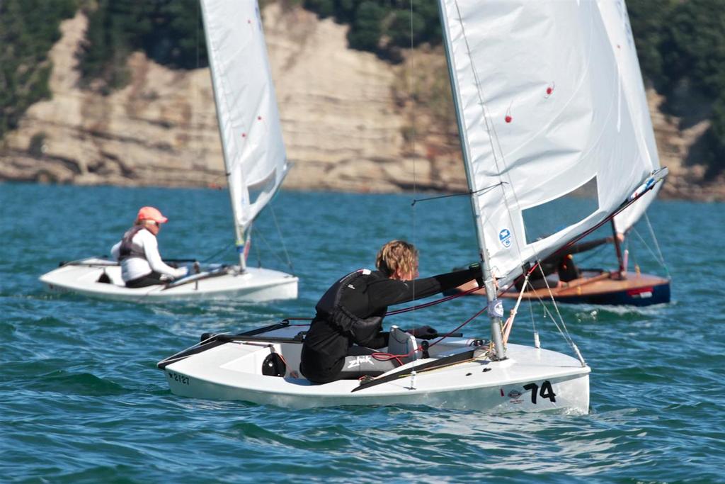 Starling National Championships - Final Day - Wakatere Boating Club. April 18, 2017 © Richard Gladwell www.photosport.co.nz