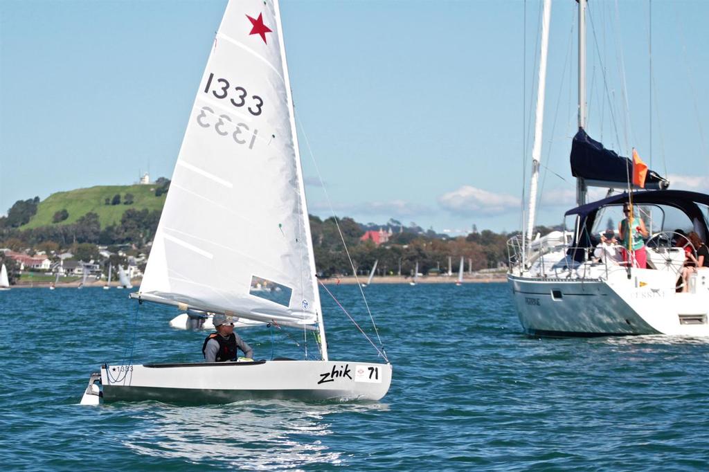 Sean Herbert crosses the finish line to win the final race and win the 2017 Starling National Championship - Final Day - Wakatere Boating Club. April 18, 2017 © Richard Gladwell www.photosport.co.nz