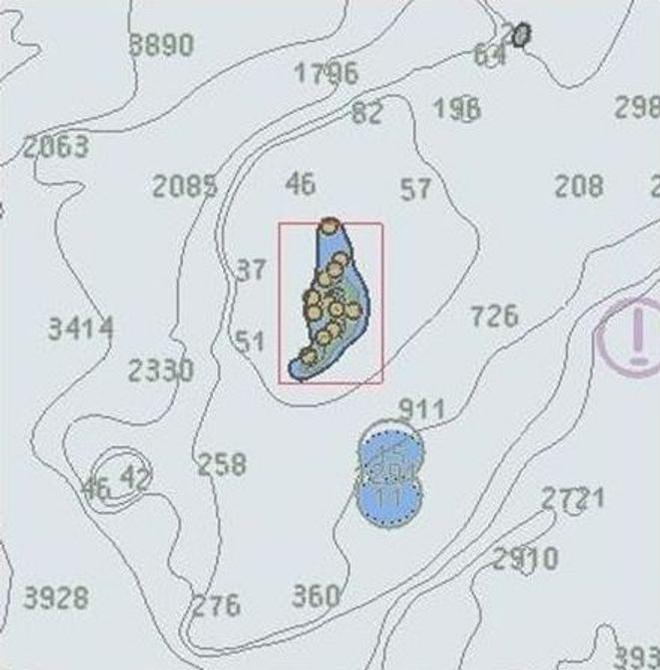 Official ENC with reef, islands, obstructions and depths all displayed correctly. Safety depth contour includes all dangers to shipping. © Australian Maritime Safety Authority http://www.amsa.gov.au