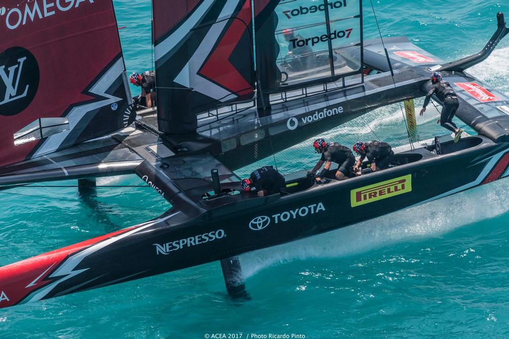 30/05/2017 - Bermuda (BDA) - 35th America’s Cup Bermuda 2017 - Louis Vuitton America’s Cup Qualifiers, Day 4 - Round Robin 2 © ACEA / Ricardo Pinto http://photo.americascup.com/