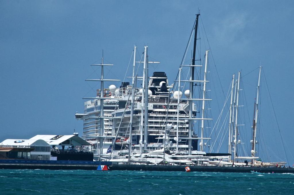 Superyachts and cruise ships dominate the skyline - Practice Day, America’s Cup 2017, May 25, 2017 Great Sound Bermuda © Richard Gladwell www.photosport.co.nz